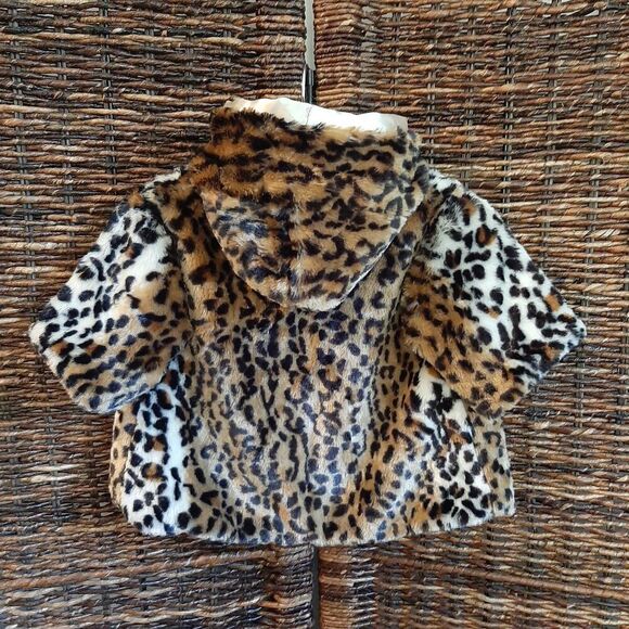 Baby Thro Faux Fur Leopard Print Poncho Coat Baby 0-3 Month Brown Tie Satin Hood - Picture 2 of 5